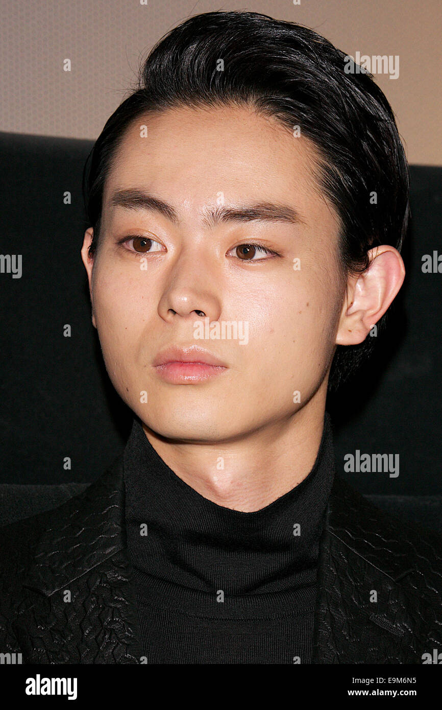 Masaki Suda, Oct 29, 2014 : Tokyo, Japon : Acteur Masaki Suda assiste à la scène du film 'Accueil' Chokolietta à TOHO CINEMAS à Roppongi sur Octobre 29, 2014, Tokyo, Japon. Le 27e Festival International du Film de Tokyo qui est le plus grand festival de cinéma à Tokyo a été tenue du 23 au 31 octobre. © Rodrigo Reyes Marin/AFLO/Alamy Live News Banque D'Images