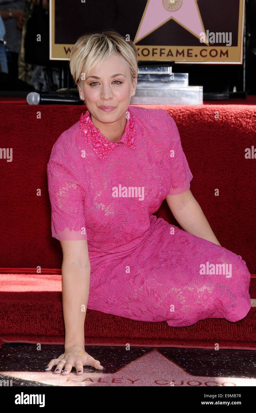 Los Angeles, CA, USA. 29 Oct, 2014. Kaley Cuoco à la cérémonie d'intronisation pour l'étoile sur le Hollywood Walk of Fame pour Kaley Cuoco, Hollywood Boulevard, Los Angeles, CA, 29 octobre 2014. Crédit : Michael Germana/Everett Collection/Alamy Live News Banque D'Images