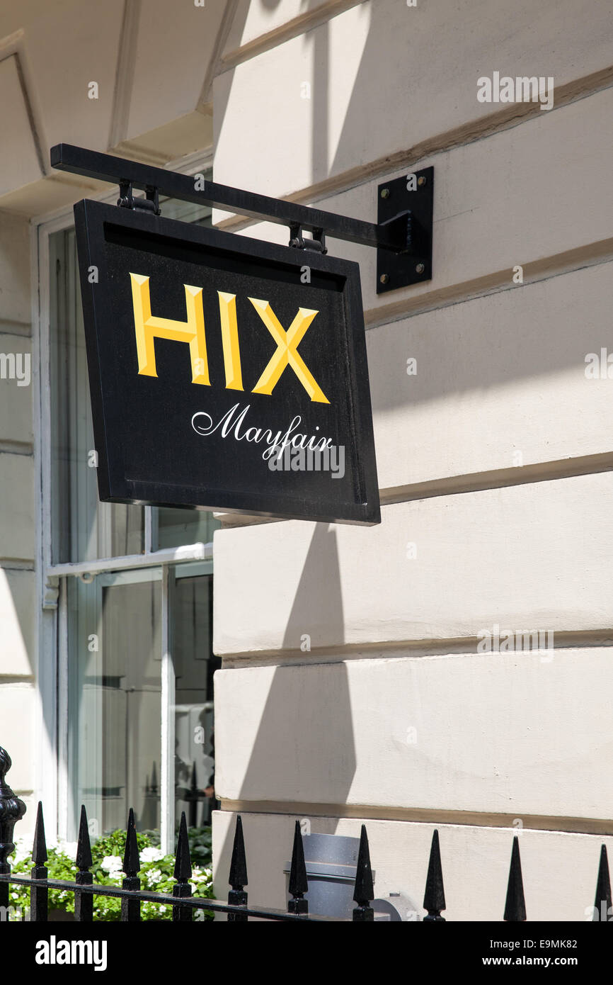 Hix Restaurant hanging sign close up Banque D'Images