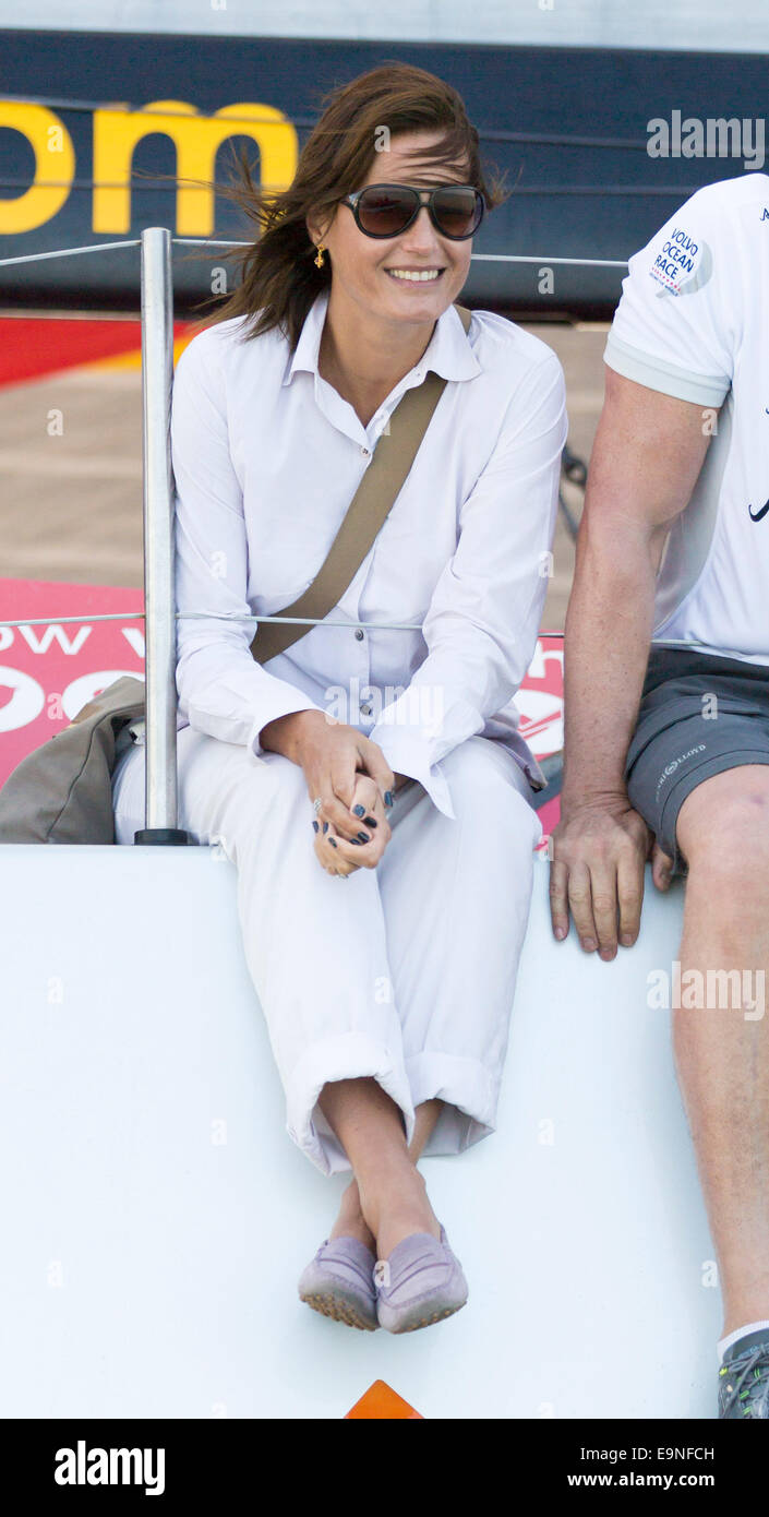 Simon et Yasmin Le Bon à bord d'Azzam pendant le Défi d'Artemis à Aberdeen Asset Management Cowes Week à Cowes sur l'île o Banque D'Images