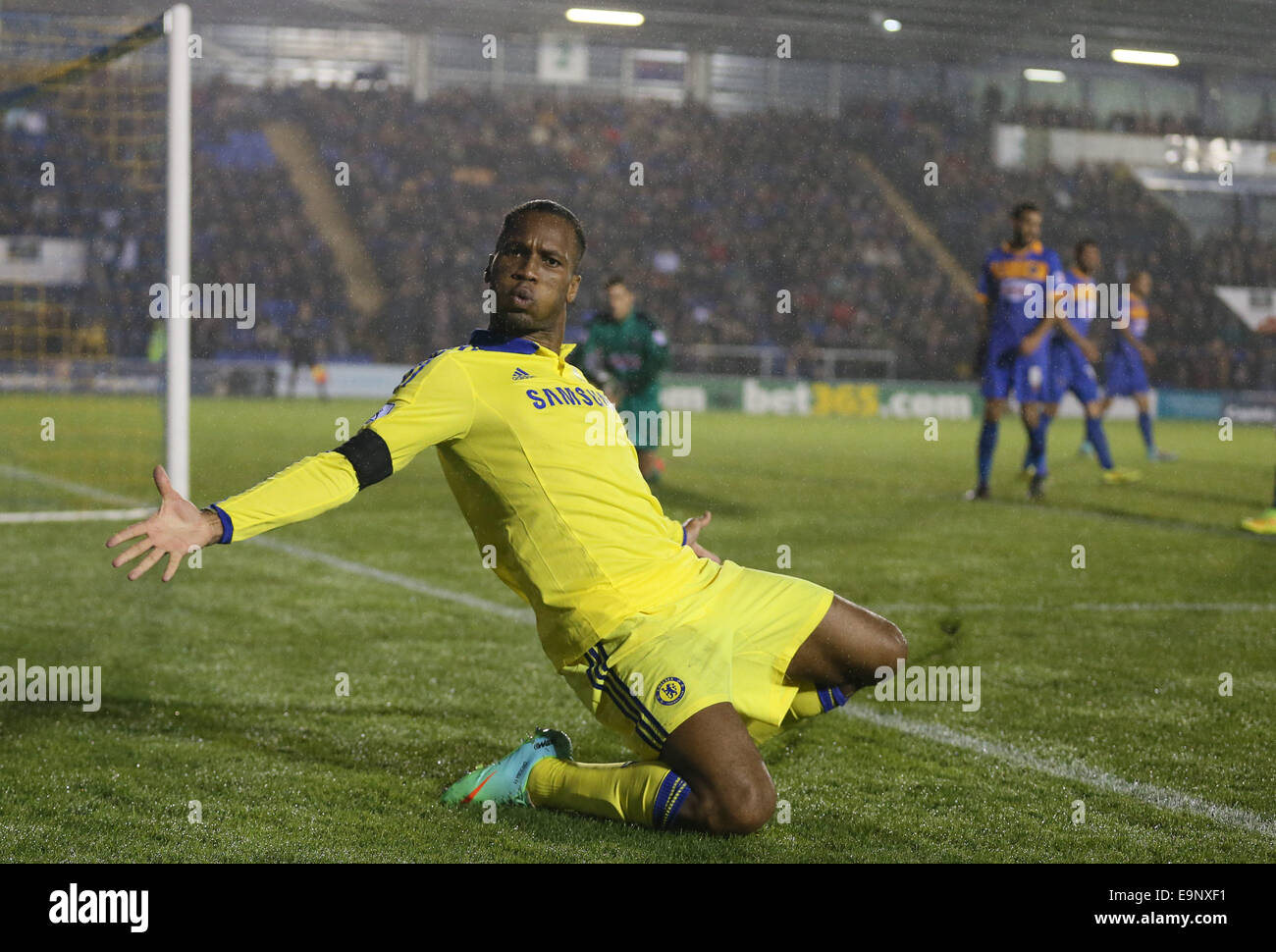 Shrewsbury, Royaume-Uni. 28 Oct, 2014. Capital One Cup - Shrewsbury Ville vs Chelsea - Greenhous Meadow - Shrewsbury - Angleterre - 28 octobre 2014 - Photo Simon Bellis/Sportimage. © csm/Alamy Live News Banque D'Images