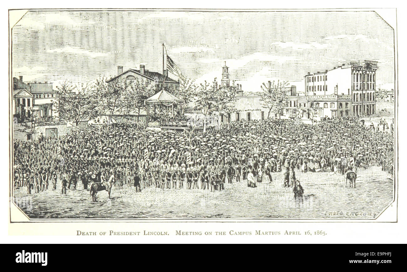 Illustration de 1884 du rassemblement public sur le Campus Martius à Détroit après l'assassinat du président Abraham Lincoln le 16 avril 1865. L'image capture l'ambiance sombre de la réunion. Banque D'Images