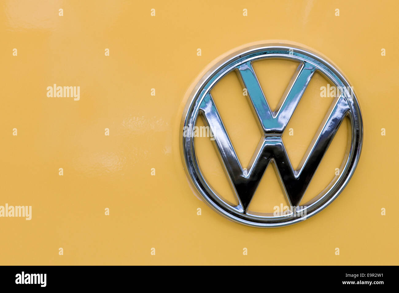 Insignes Chrome sur une Volkswagen Coccinelle Banque D'Images