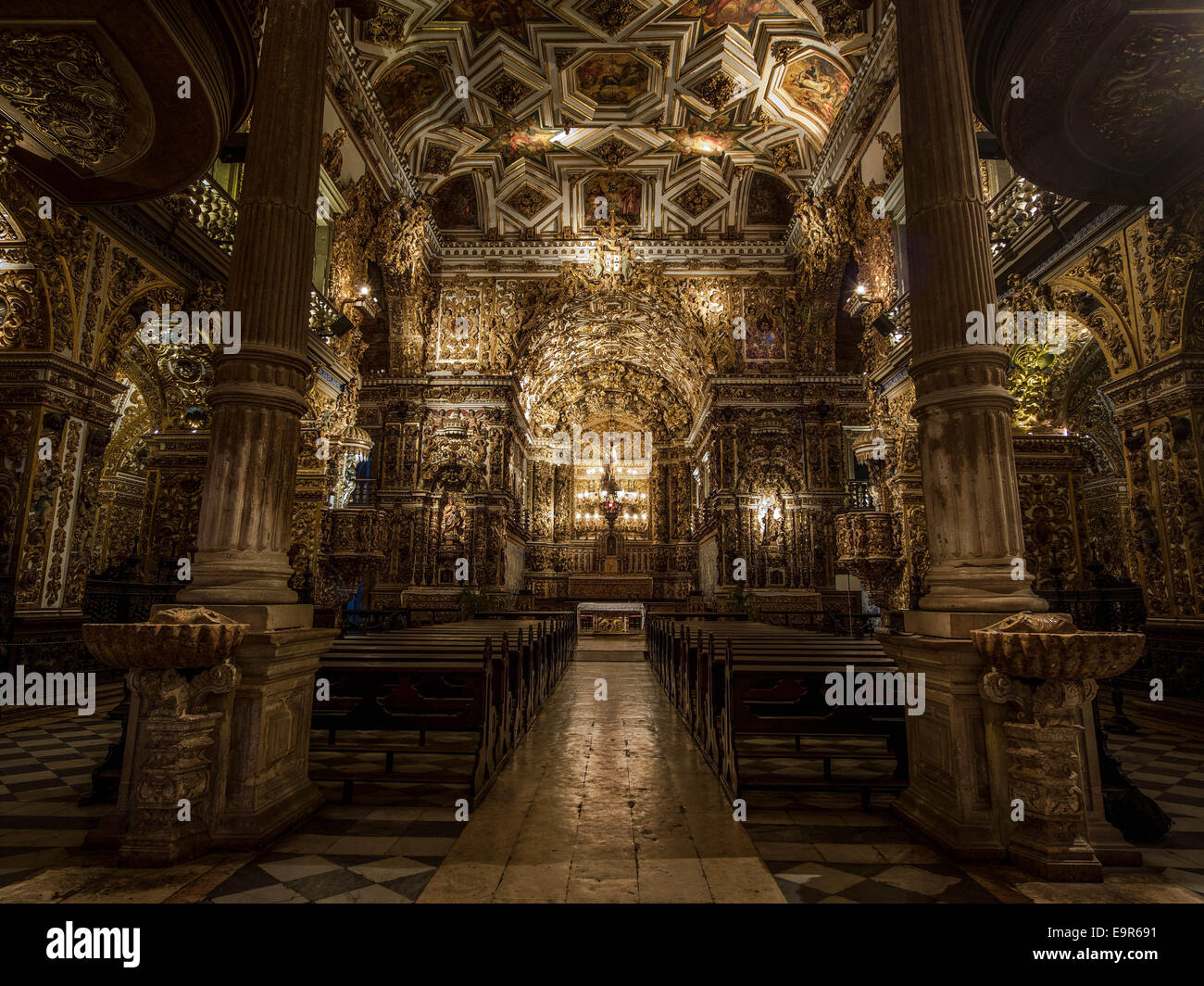 Les intérieurs de l'église São Francisco 17e siècle dans la région de Salvador da Bahia, Brésil. Banque D'Images