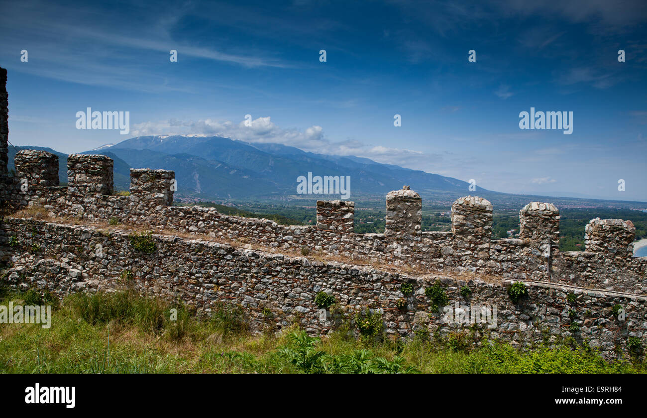 Le château de Platamon dans la vallée de tempe Banque D'Images