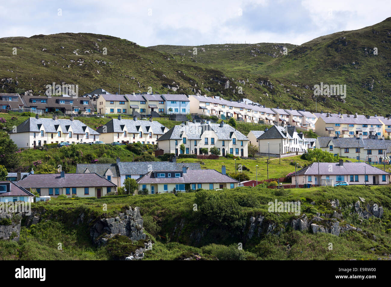 Offres et demandes de logement moderne des maisons à Mallaig, sur la côte ouest des Highlands d'ECOSSE Banque D'Images