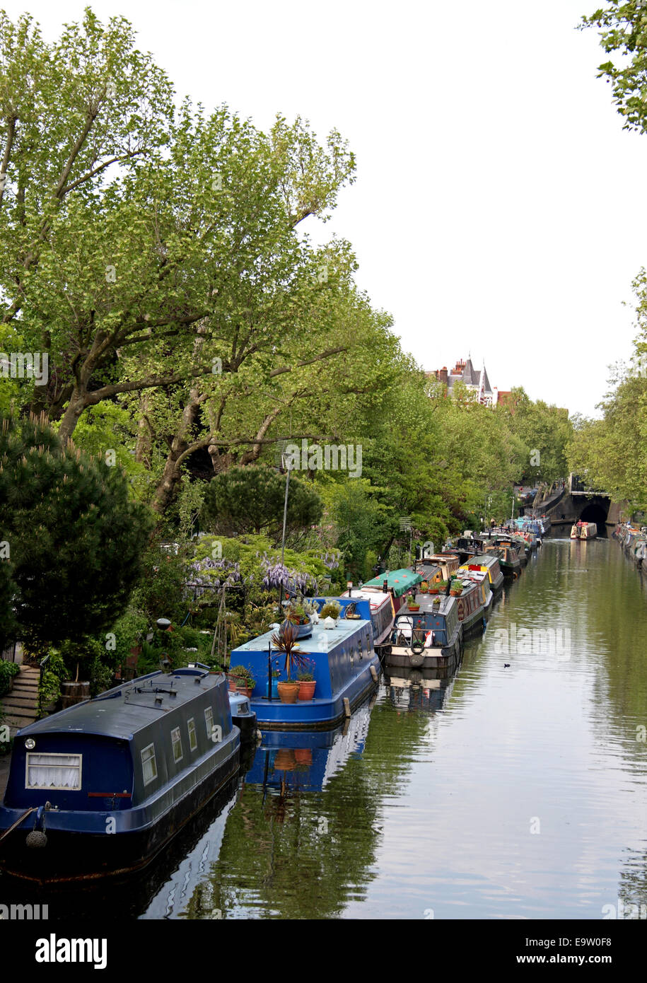 Les canaux de la Petite Venise, à Londres, en Angleterre. Banque D'Images