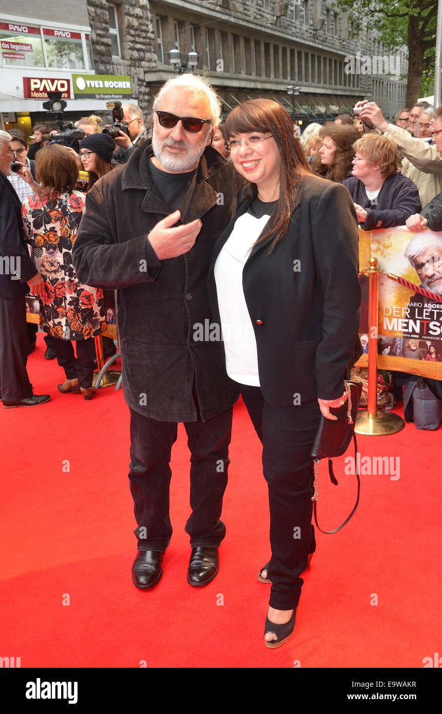 Première du film "der letzte Mensch' à Lichtburg Filmpalast. Avec : Pierre Henry Salfati,Anita Elsani Où : Essen, Allemagne Quand : 30 Avr 2014 Banque D'Images