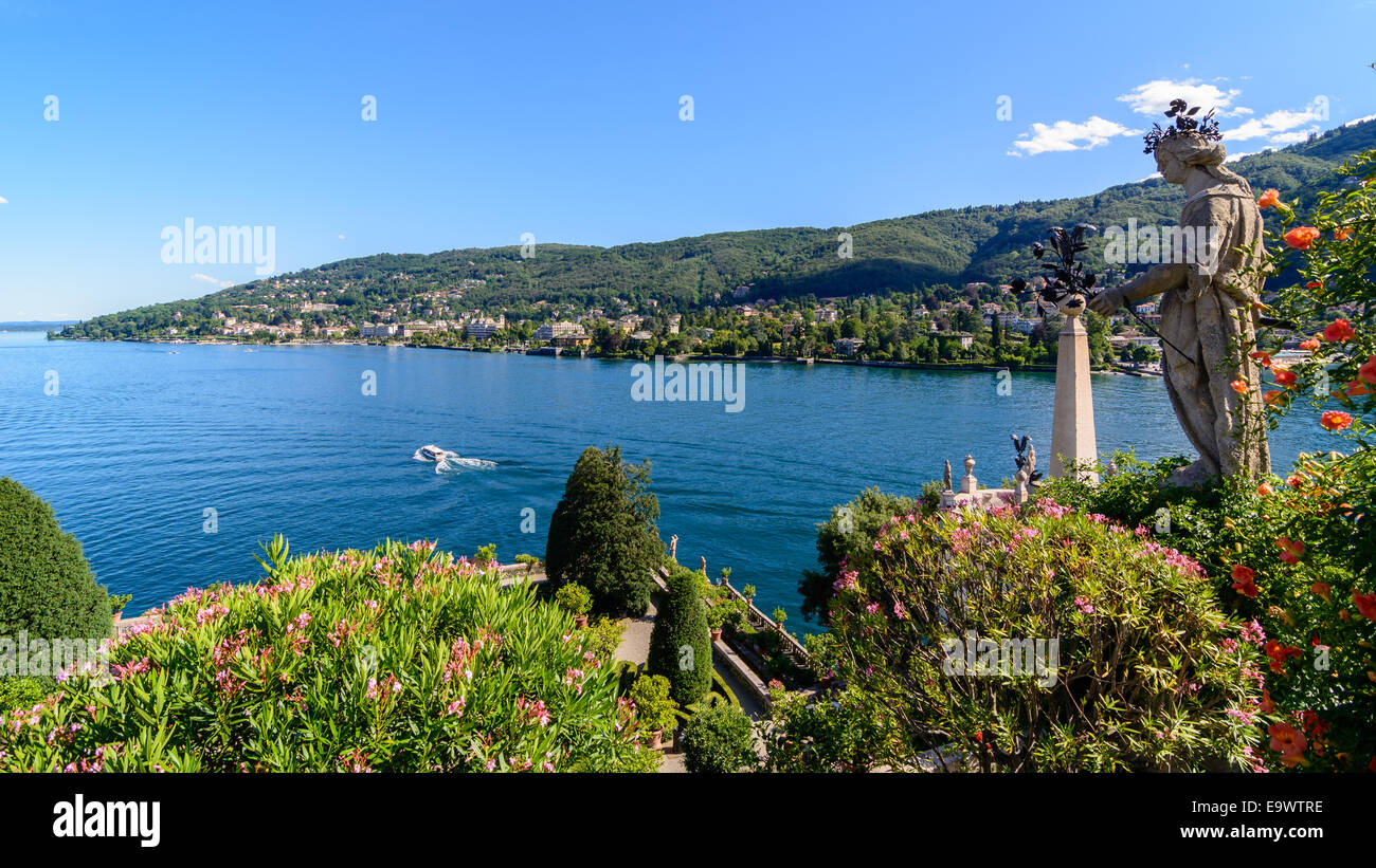 Une belle vue sur le lac Majeur de l'île Isola Bella, Stresa.Italie Banque D'Images