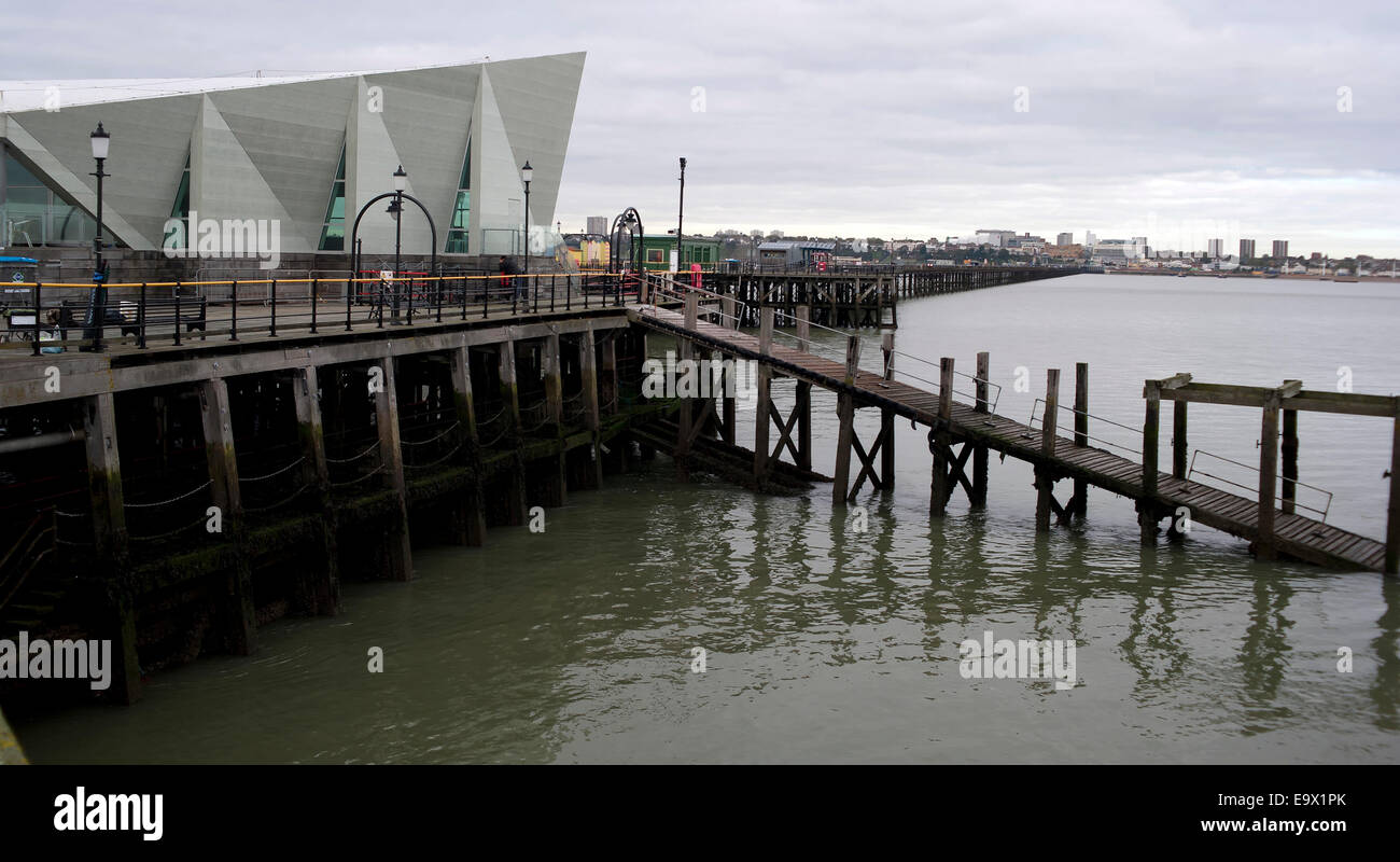 Jetée de Southend, Southend-on-Sea, Essex, Angleterre, Royaume-Uni. Banque D'Images
