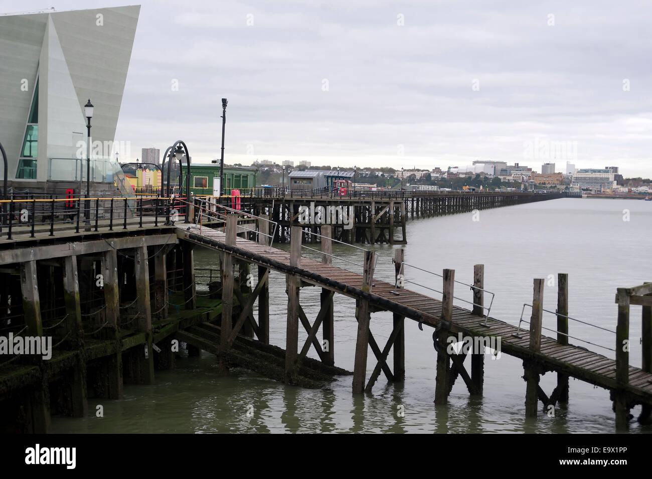 Jetée de Southend, Southend-on-Sea, Essex, Angleterre, Royaume-Uni. Banque D'Images