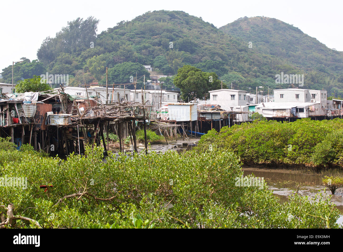 Scènes d'un village de pêcheurs traditionnel chinois, Tai O, l'île de Lantau. Banque D'Images