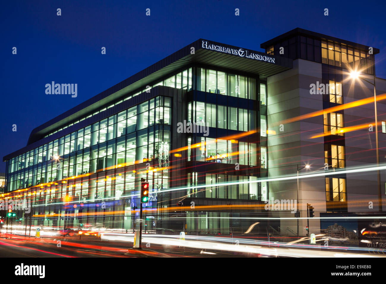 L'Hargreaves Lansdown Siège social de nuit à Bristol Banque D'Images
