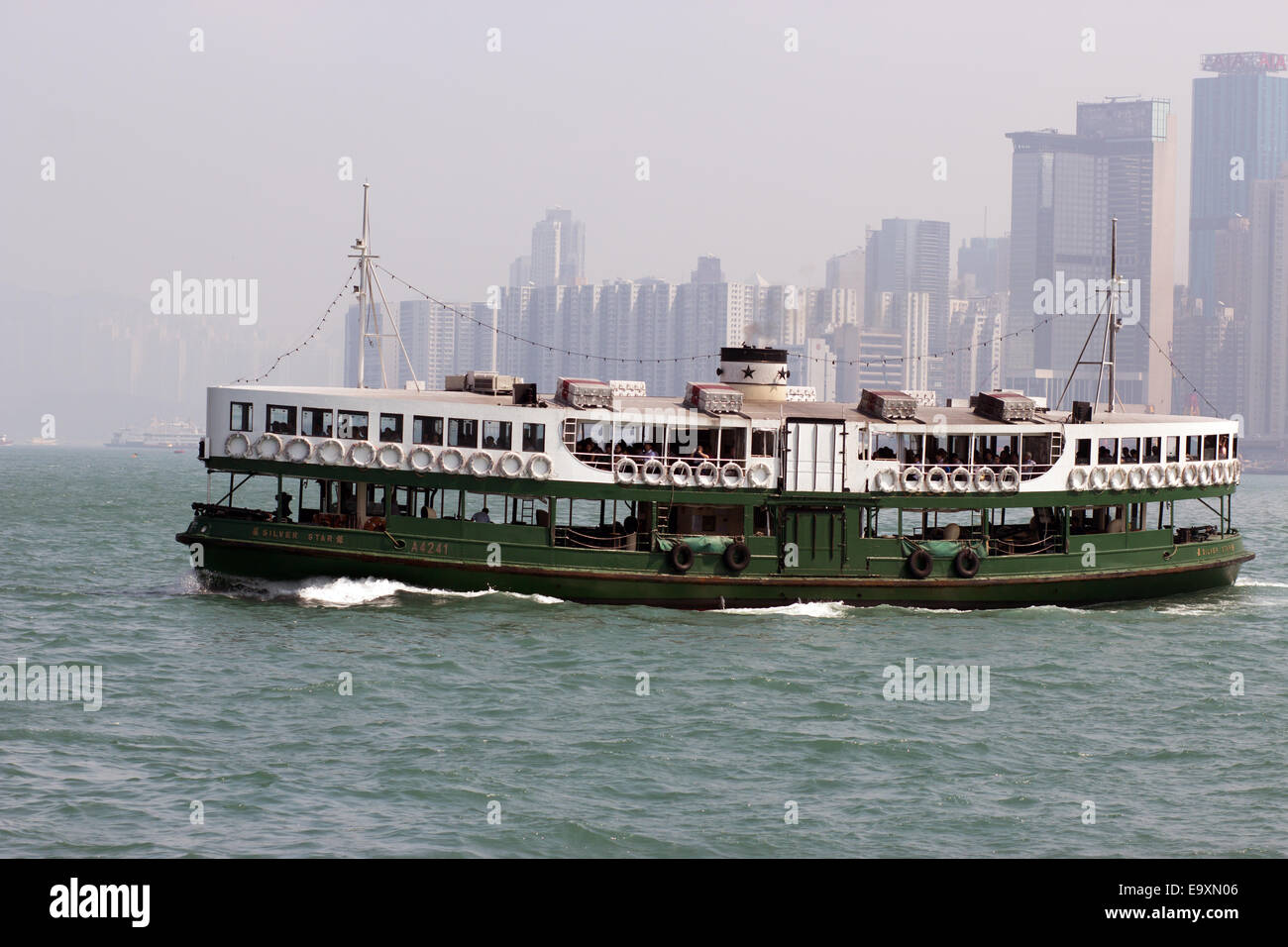 Ferry traditionnel à Hong Kong Banque D'Images