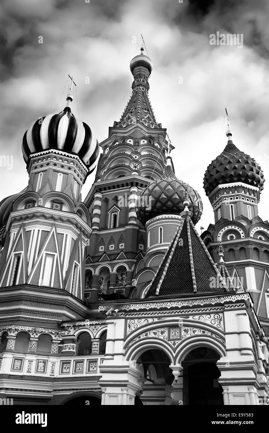 La cathédrale de Saint Basil dômes colorés à la place Rouge à Moscou, Russie. Banque D'Images