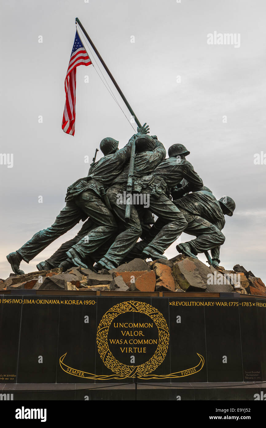 US Marine Corps War Memorial, également connu sous le nom de Mémorial Iwo-Jima à Arlington, Virginia, USA. Banque D'Images