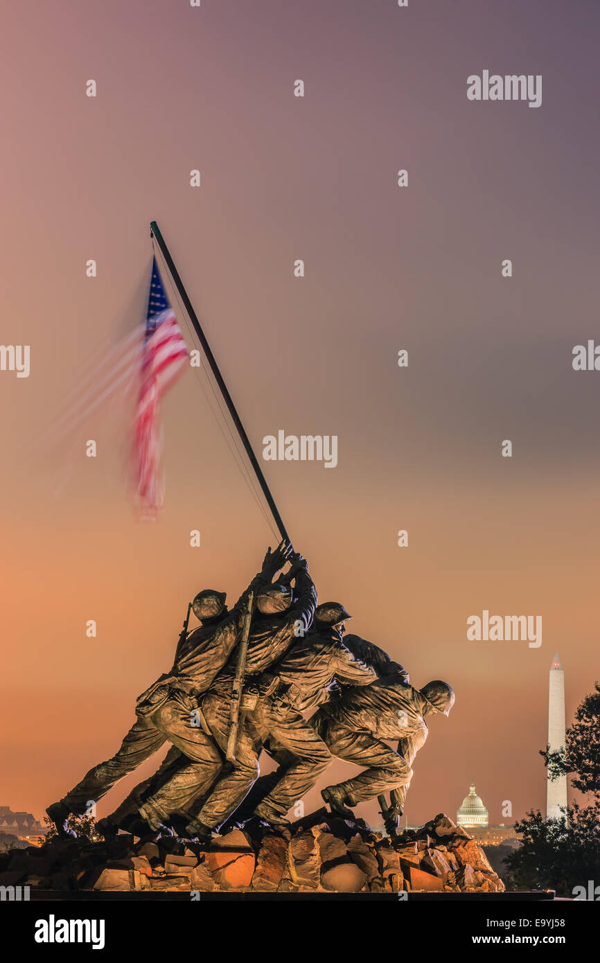 US Marine Corps War Memorial, également connu sous le nom de Mémorial Iwo-Jima à Arlington, Virginia, USA. Banque D'Images