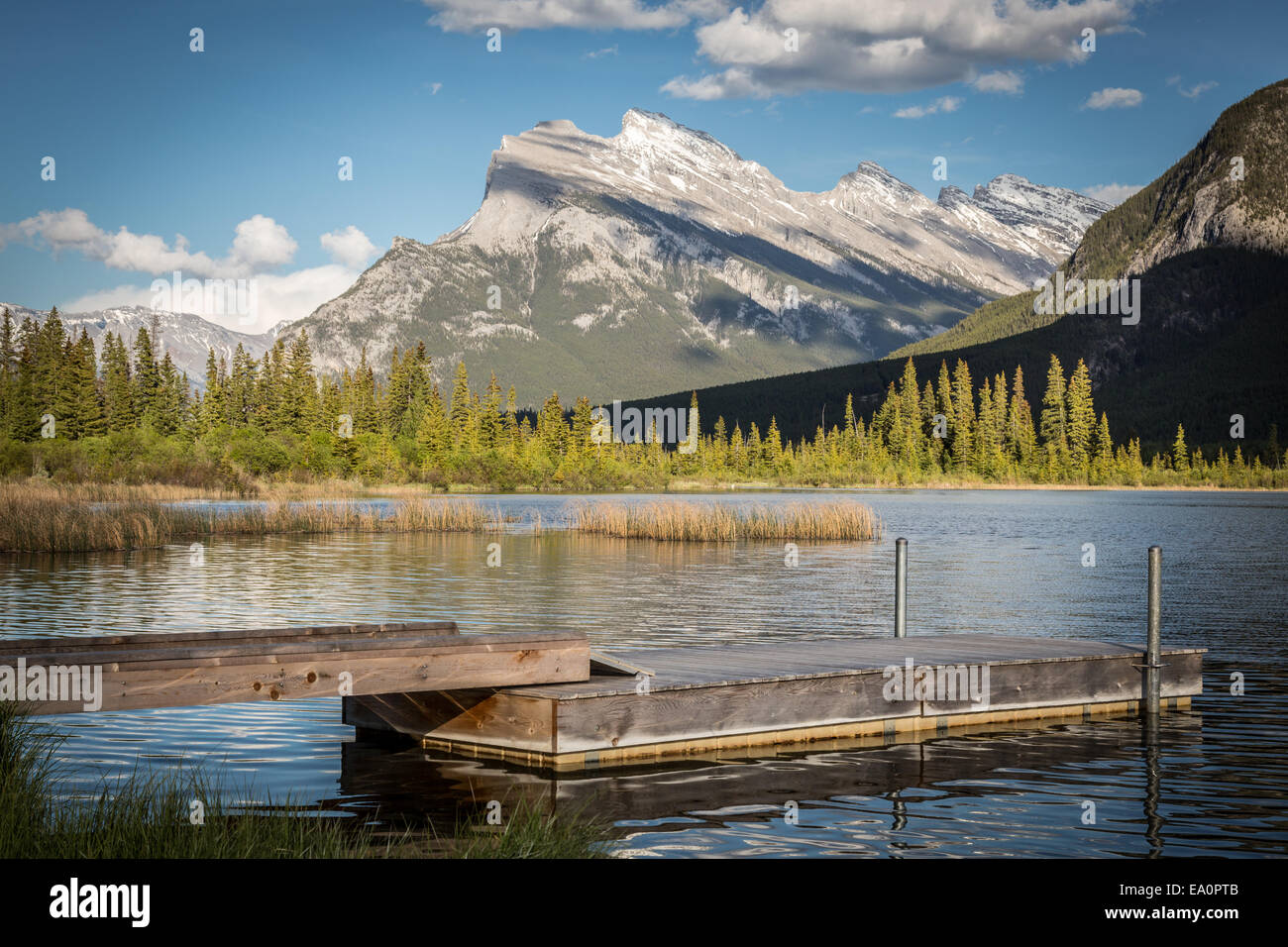 Lac Vermillion, Banff, Banff National Park, Rocheuses, en Alberta, au Canada, en Amérique du Nord. Banque D'Images
