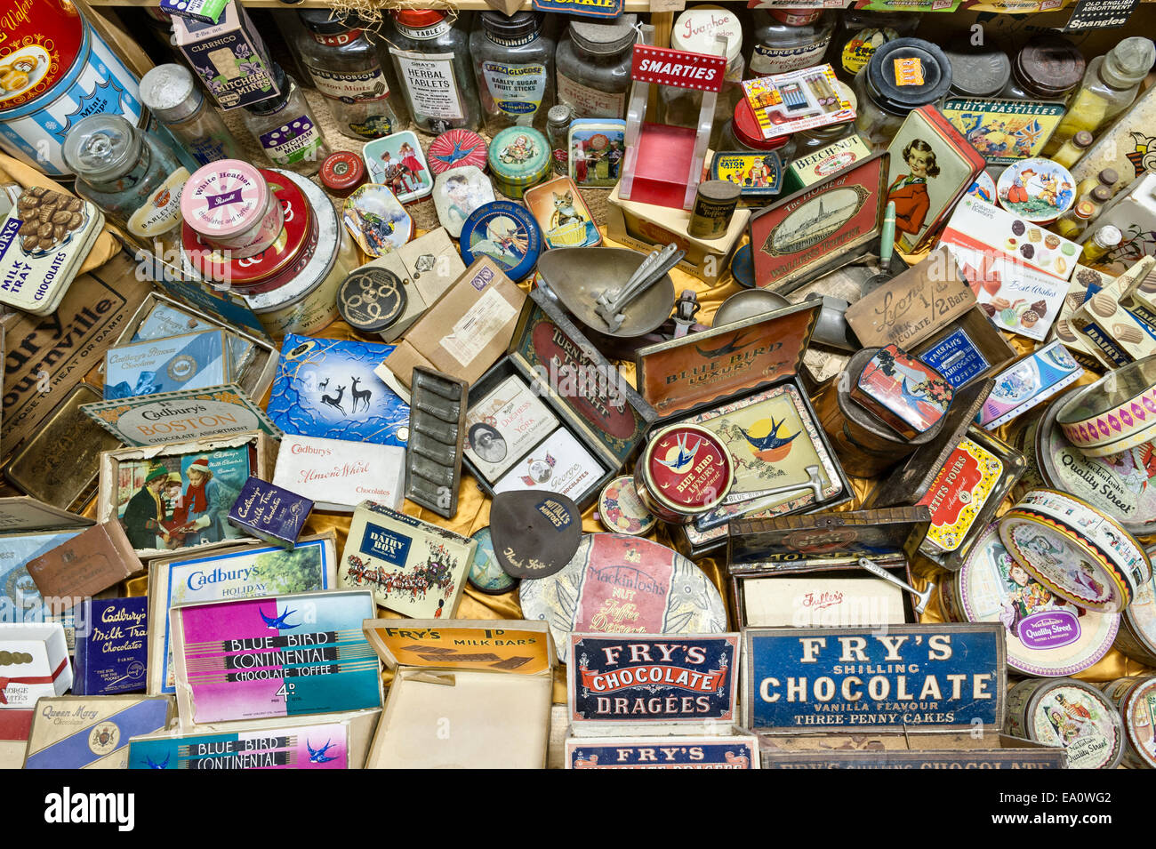 The Land of Lost Content , un musée de la culture populaire britannique 20c, Craven Arms, Shropshire, Royaume-Uni. Confiseries anciennes (bonbons ou bonbons) Banque D'Images