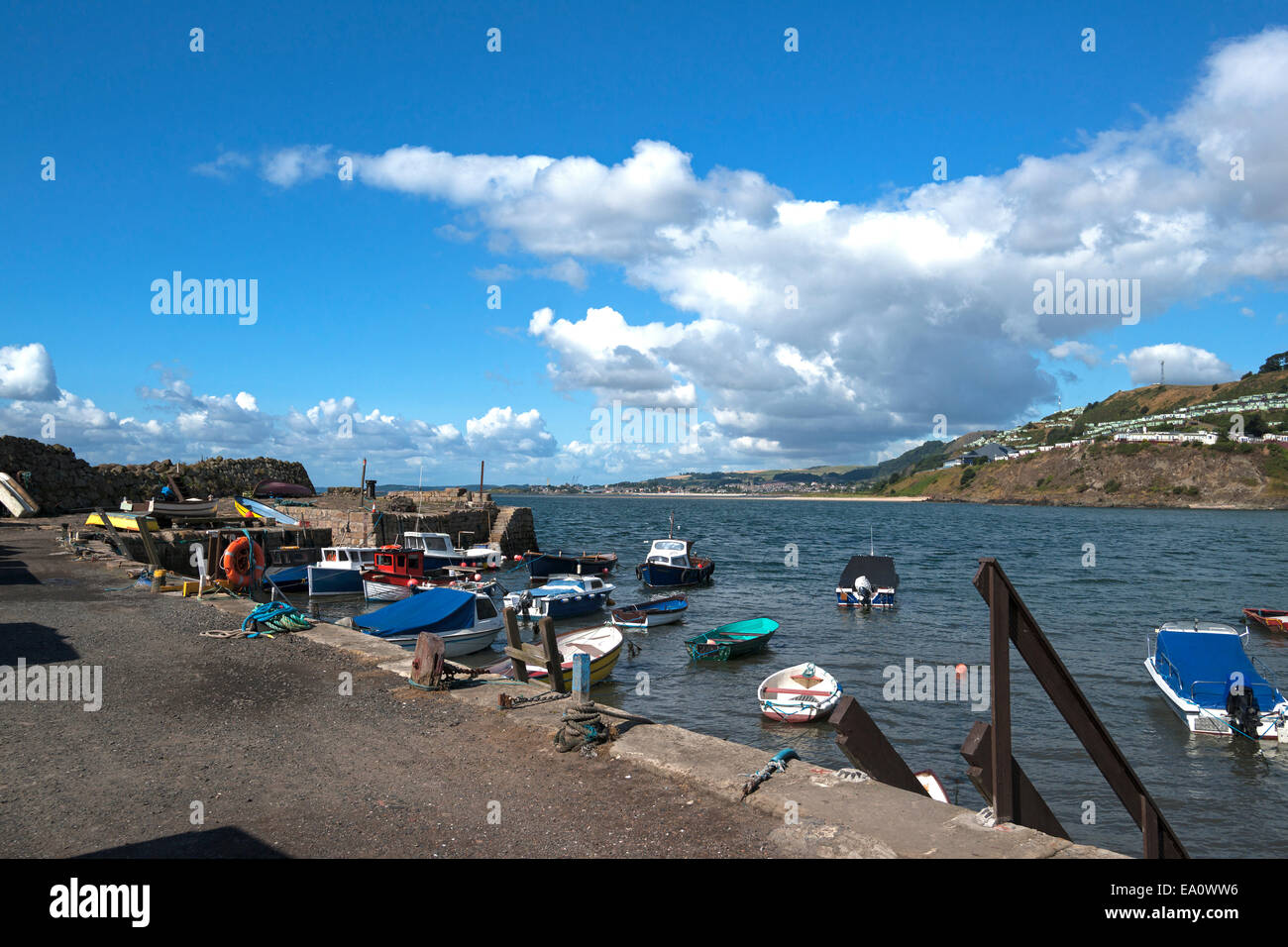 Petticur Harbour ; bateaux ; Firth of Forth, sentier du Littoral, Fife, Scotland, UK Banque D'Images