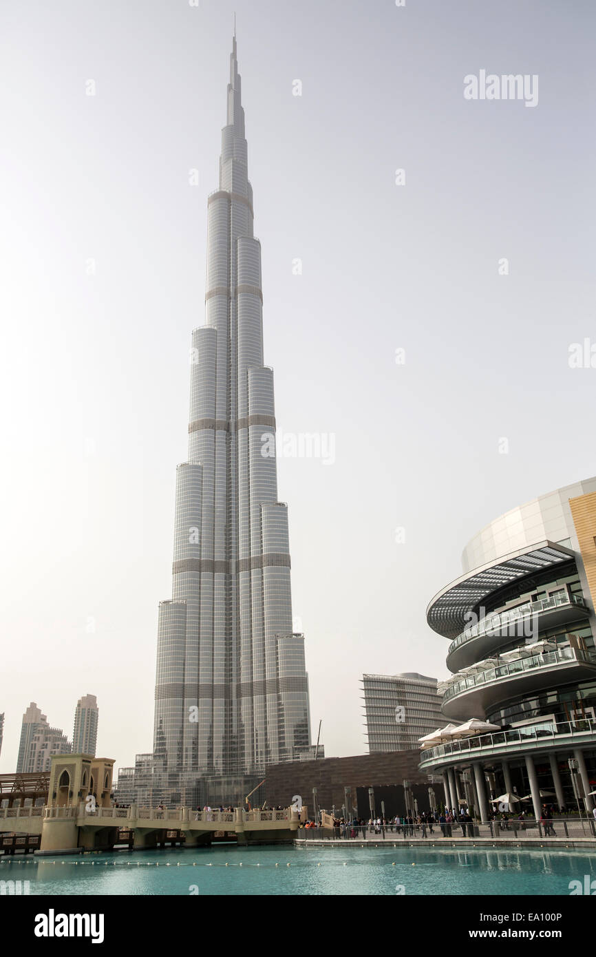 La tour Burj Khalifa, DUBAÏ, ÉMIRATS ARABES UNIS Banque D'Images