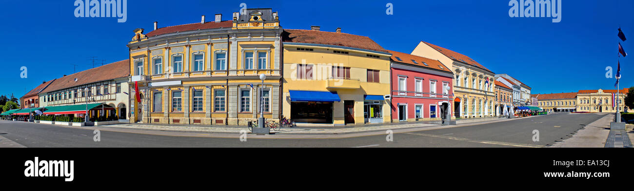 La place principale de la ville de Koprivnica panorama Banque D'Images