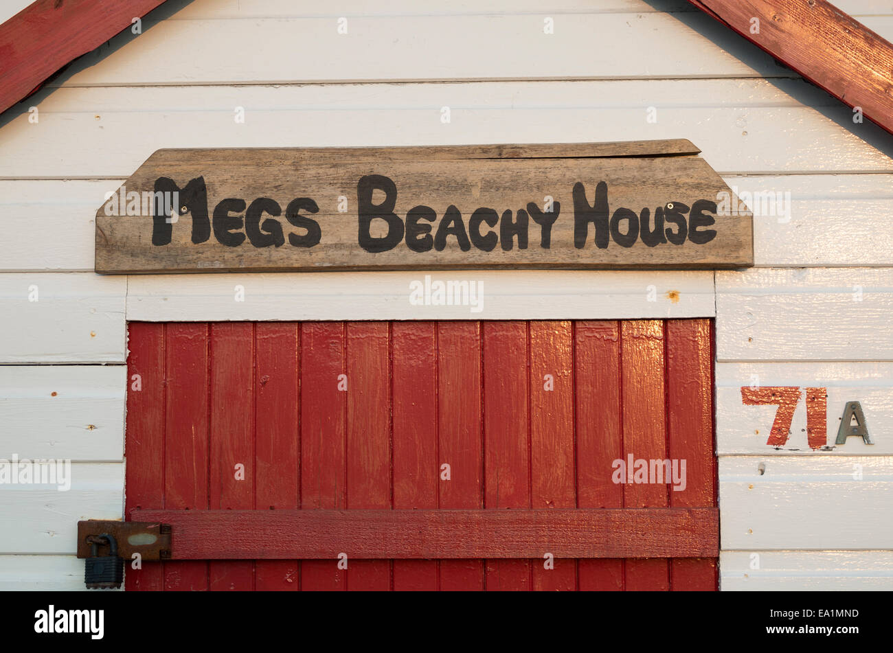 Chambre BEACHY MEGS nom sur une cabane de plage en UK Banque D'Images