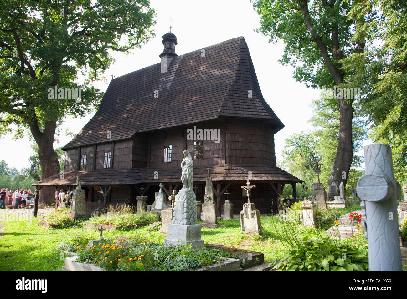 églises en bois malopolska Banque de photographies et d’images à haute ...