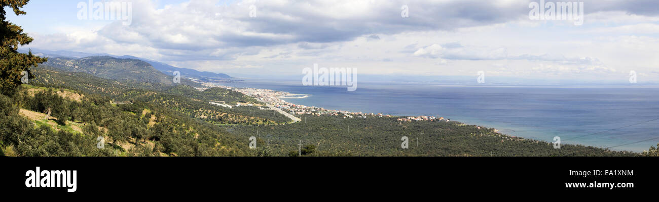 Vue sur le littoral de la mer Égée Turque Banque D'Images