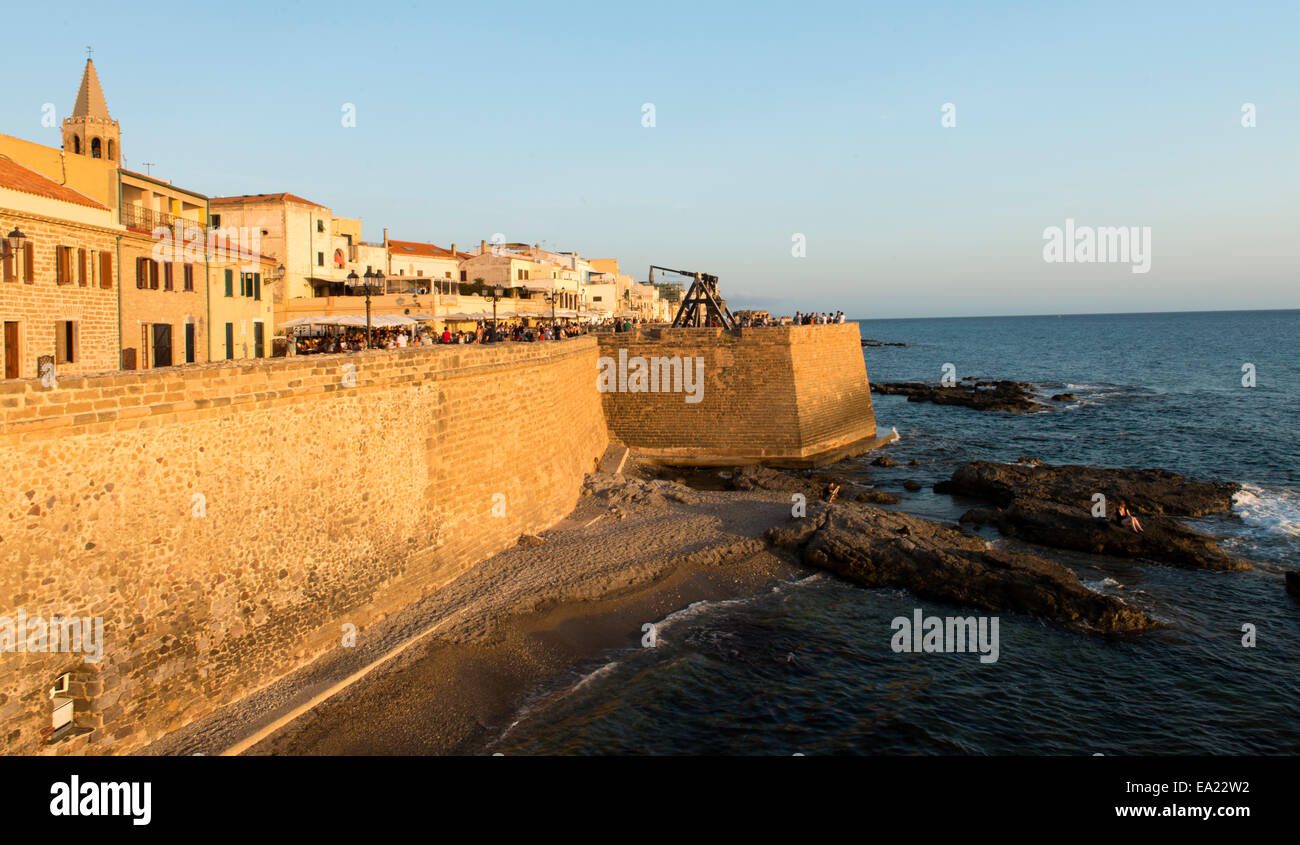 Ville emmurée Alghero Sardaigne Italie Banque D'Images