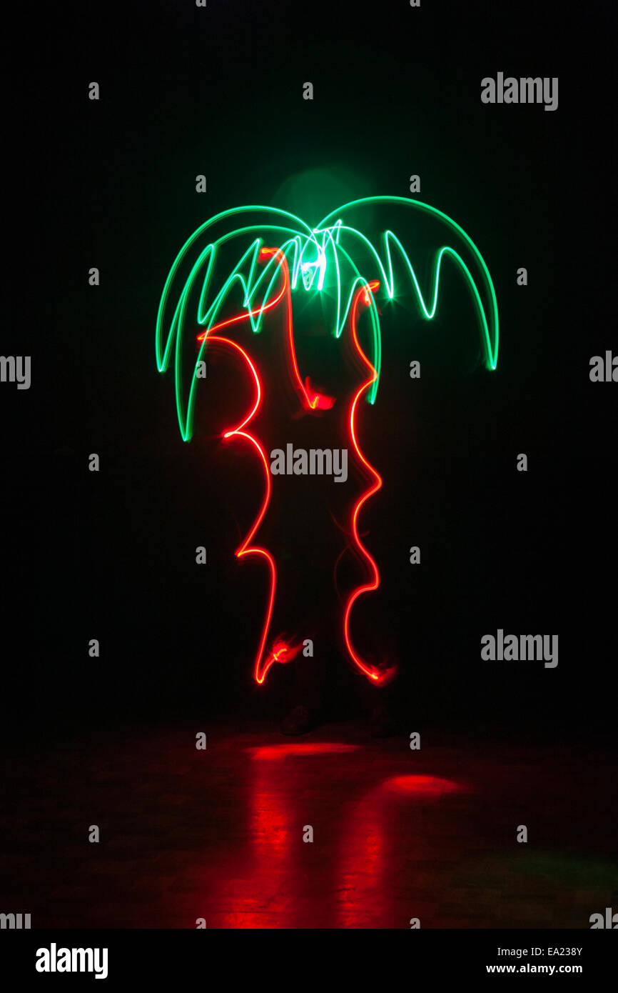 Palm tree peinture - painting with light, light painting Banque D'Images