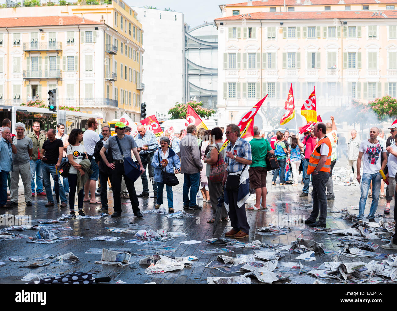 Des démonstrations de la CGT syndicate sur la Place Garibaldi, Nice, France. Banque D'Images