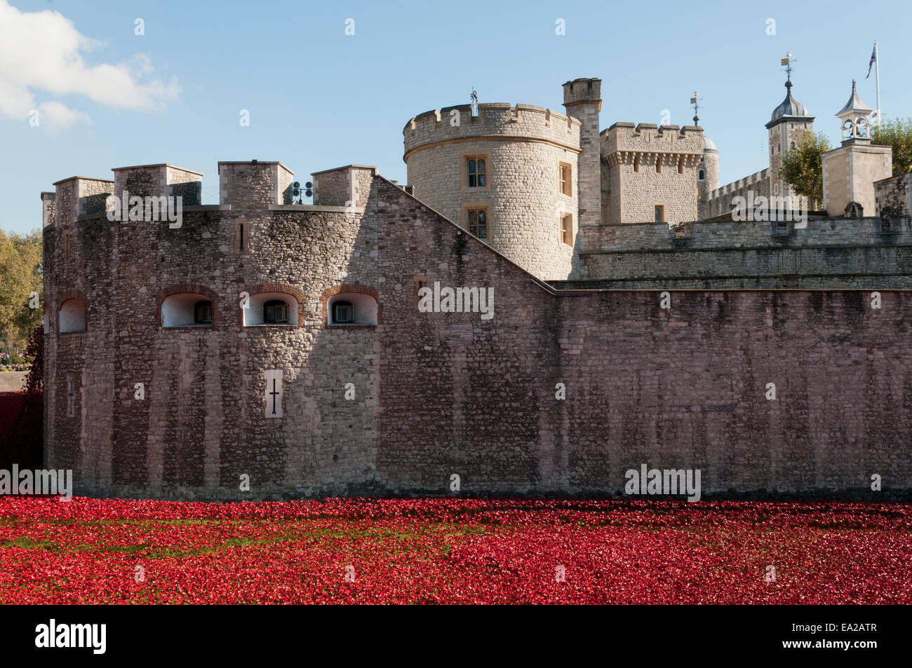 Tour de Londres 2014 exposition art coquelicots Banque D'Images