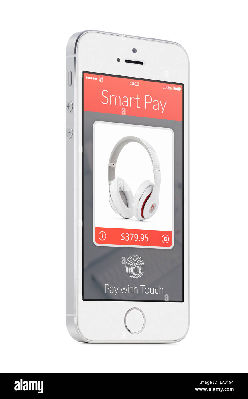 Vue de bas en haut en rotation à un angle léger moderne blanc téléphone intelligent avec smart nfc payer app sur l'écran isolé sur whi Banque D'Images