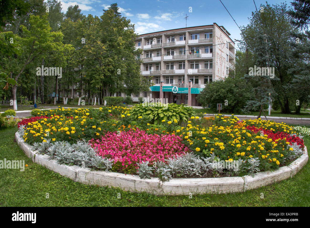 Parterre et bâtiment de l'hôtel, région de Vladimir, Russie Banque D'Images