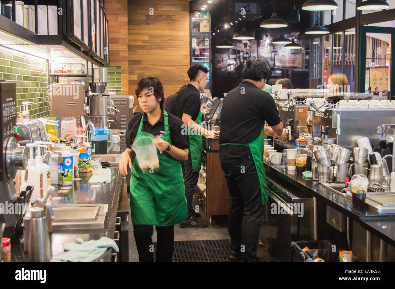 Scène de Starbucks à Bangkok, Thaïlande. Banque D'Images
