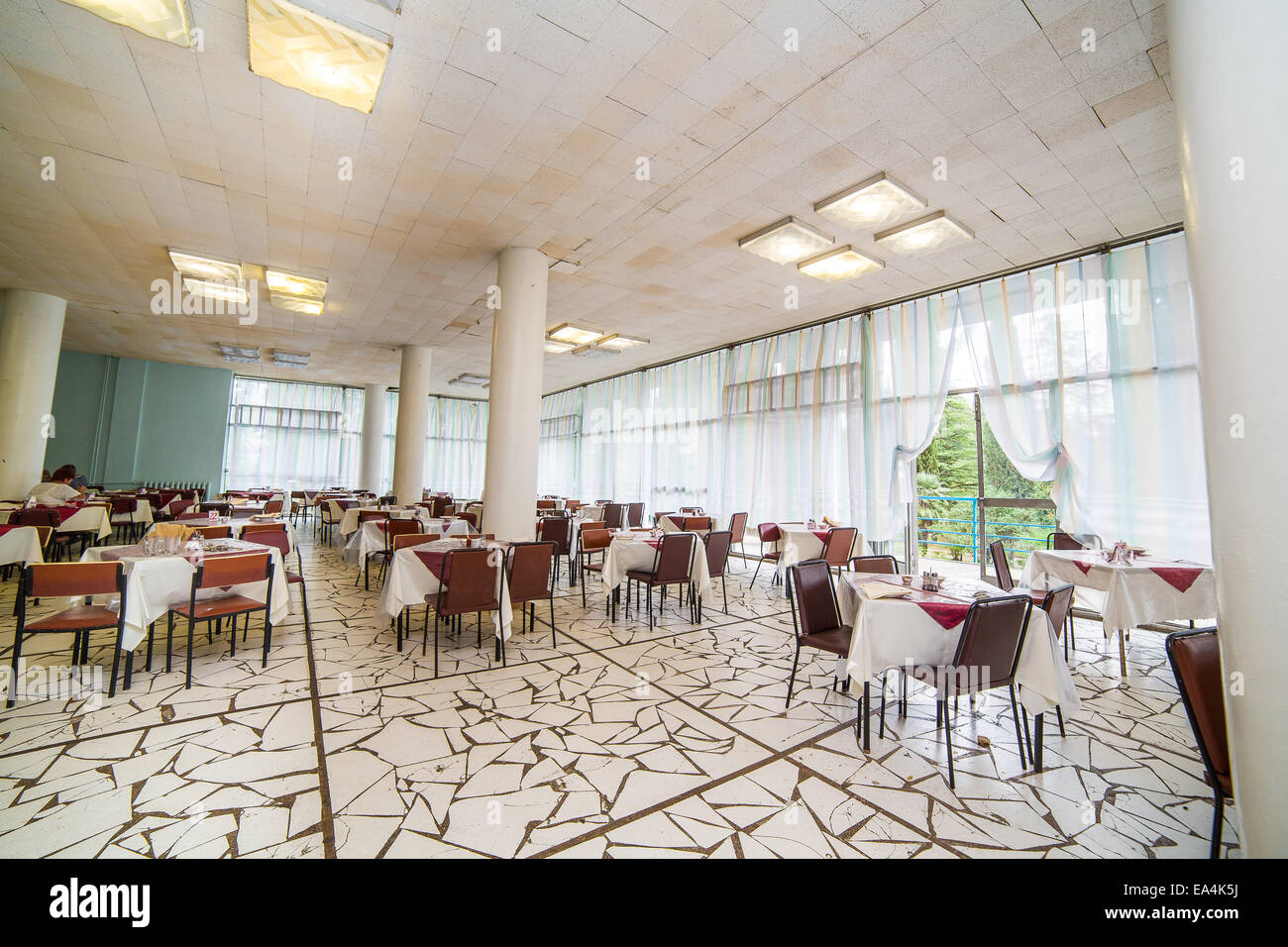 Design intérieur de restaurant moderne Banque D'Images