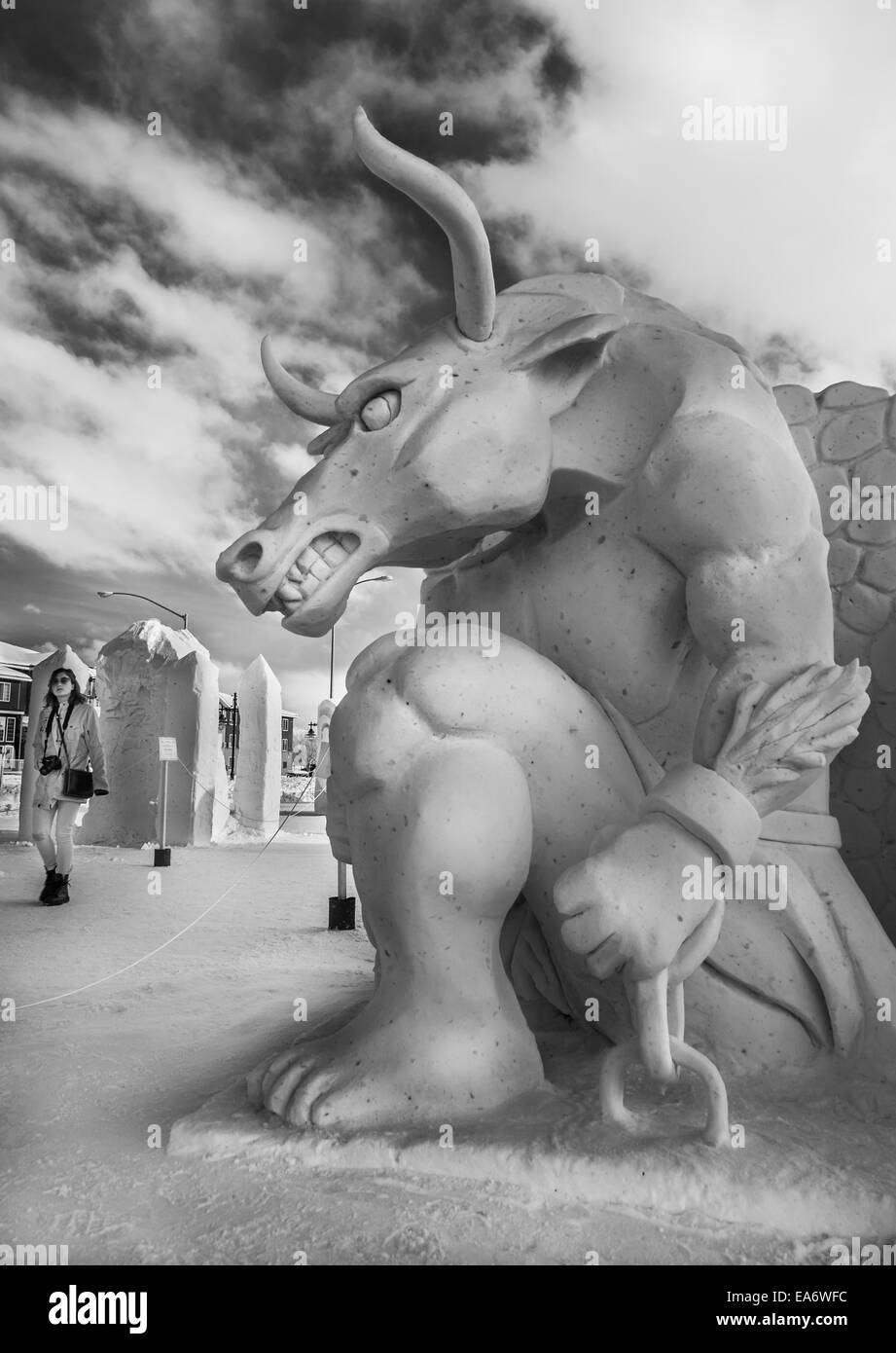 ,Sculpture,effrayant,neige,démon infrarouge Banque D'Images