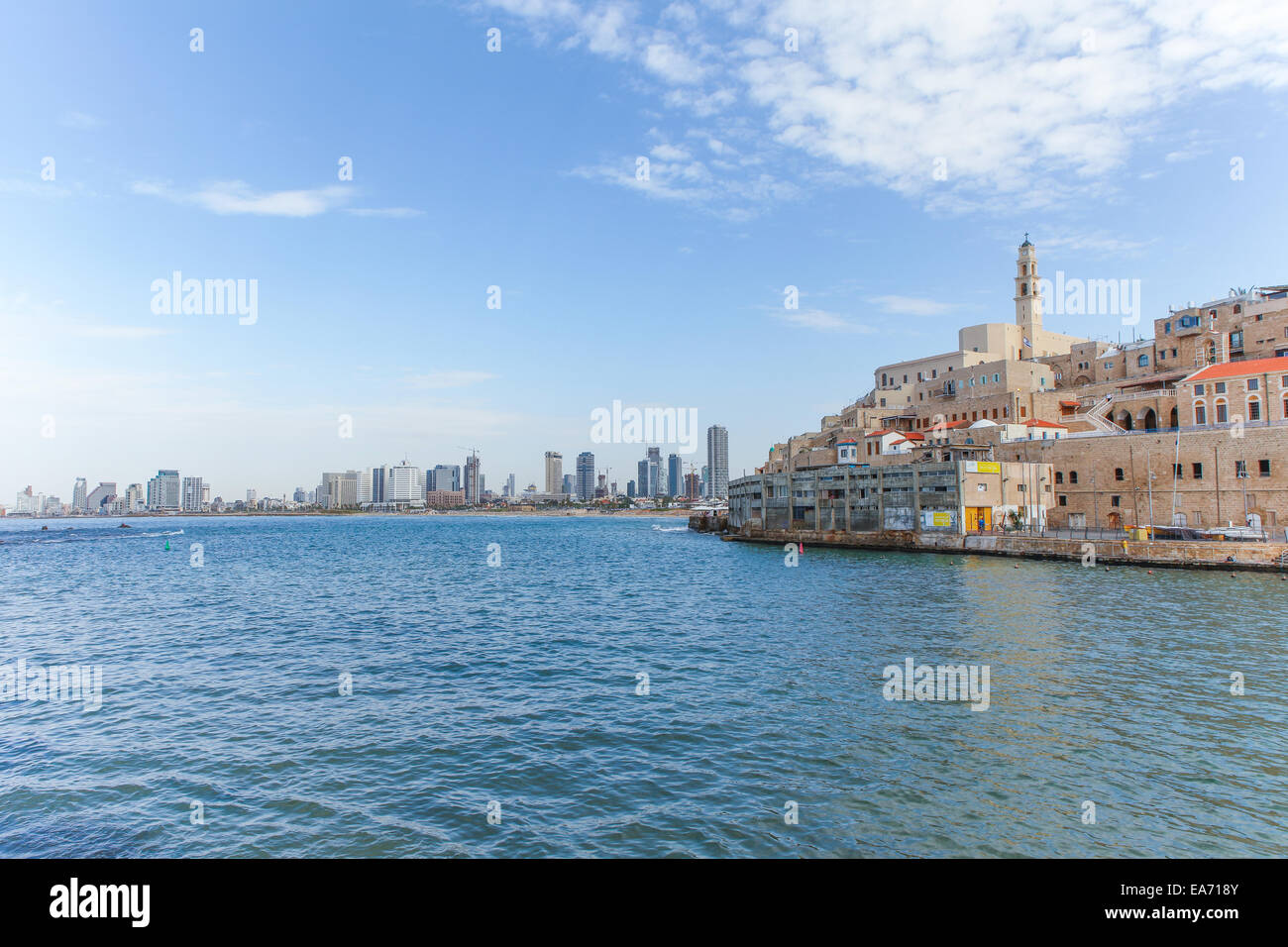 Vue de Jaffa avec Tel Aviv dans l'arrière-plan Banque D'Images
