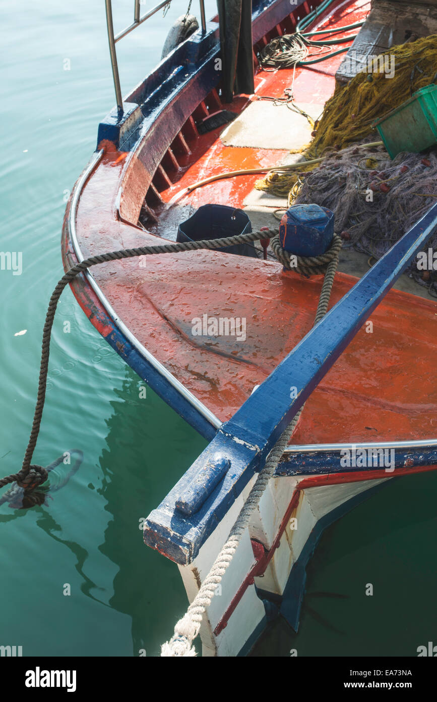 Bateaux de pêche en Grèce. La lumière du jour Banque D'Images
