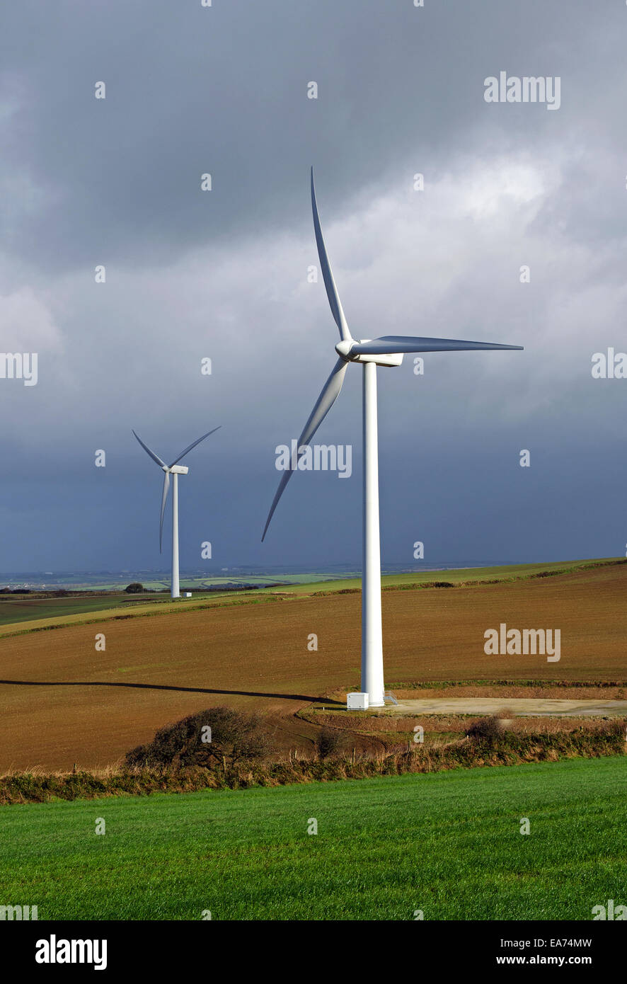 Les éoliennes près de Truro, Cornwall, UK Banque D'Images