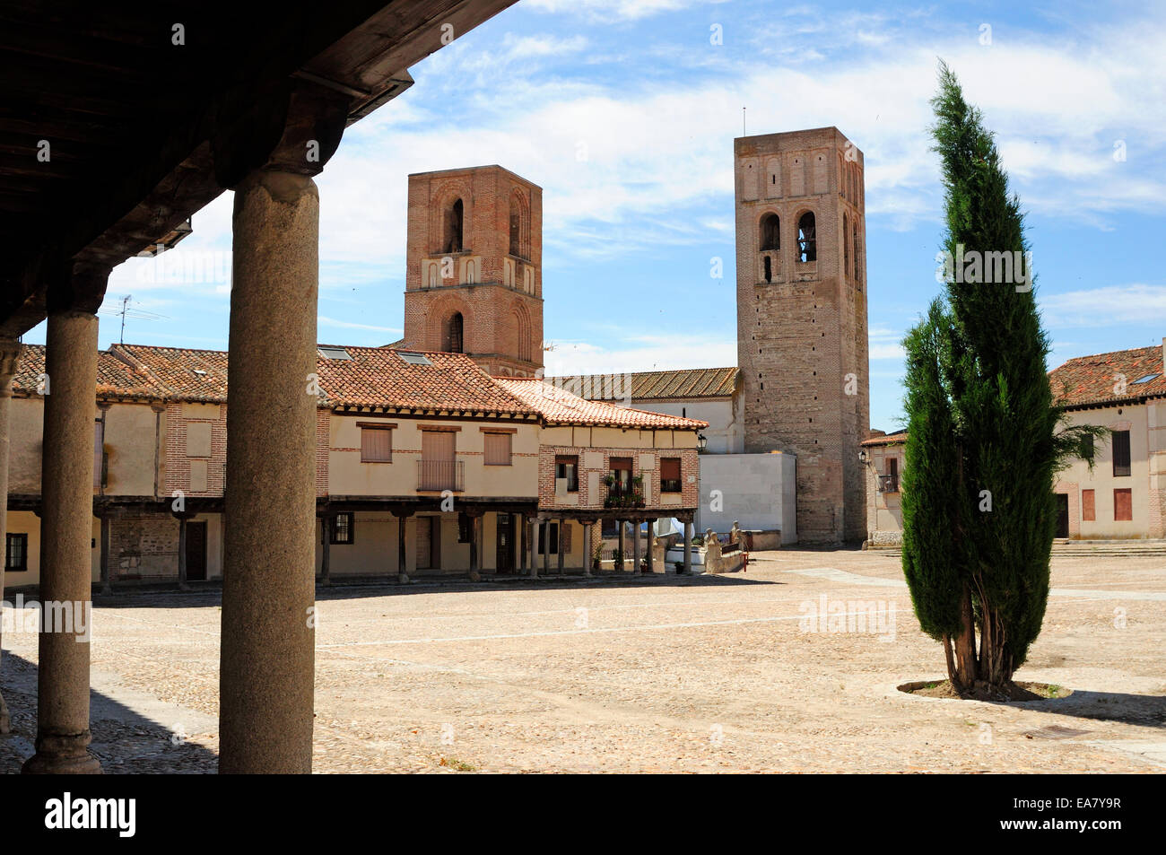 Plaza de la Villa et de l'église San Martin. Arevalo, Espagne Banque D'Images