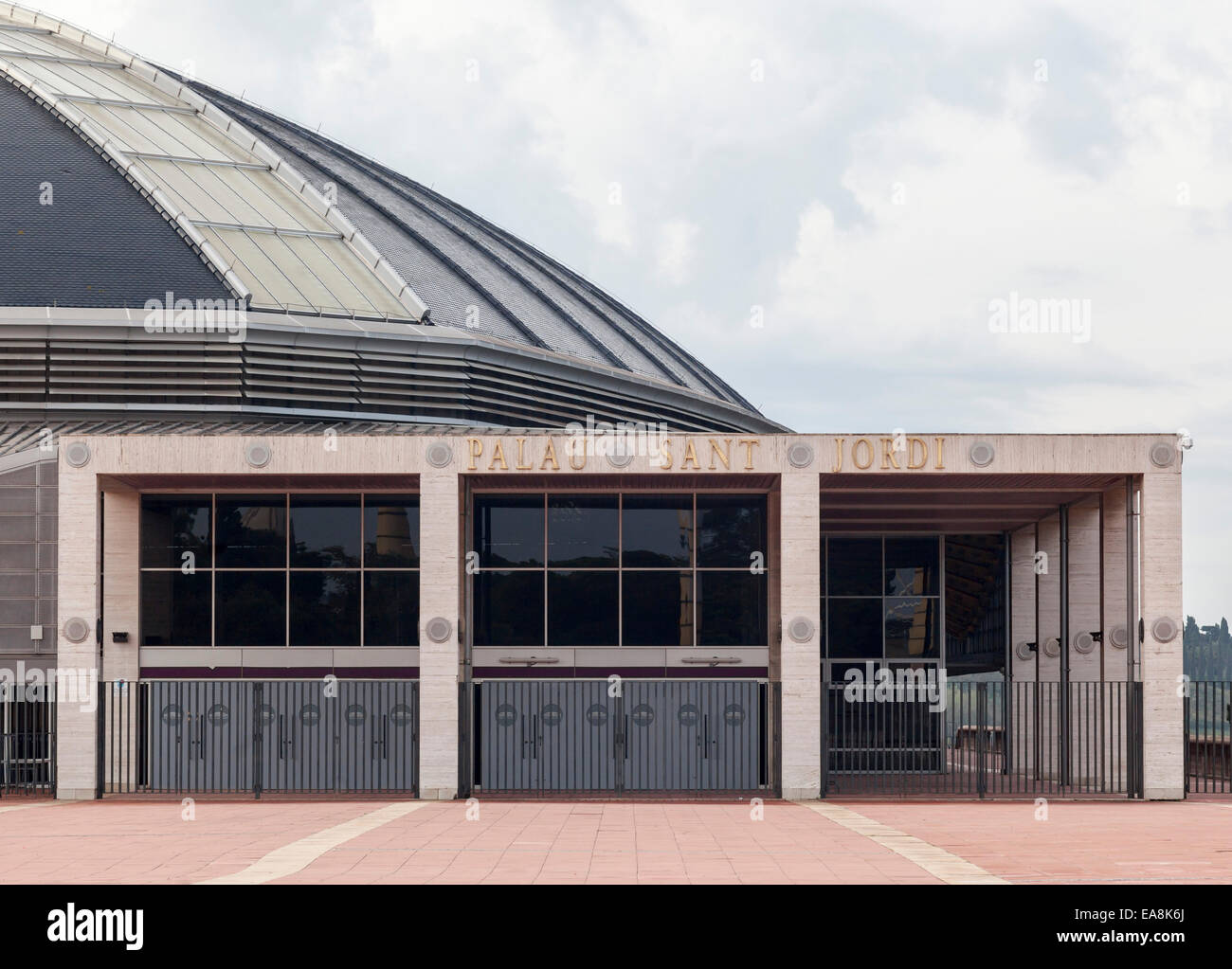Barcelone. Palau Sant Jordi par Arata Isozaki, Montjuic. Banque D'Images