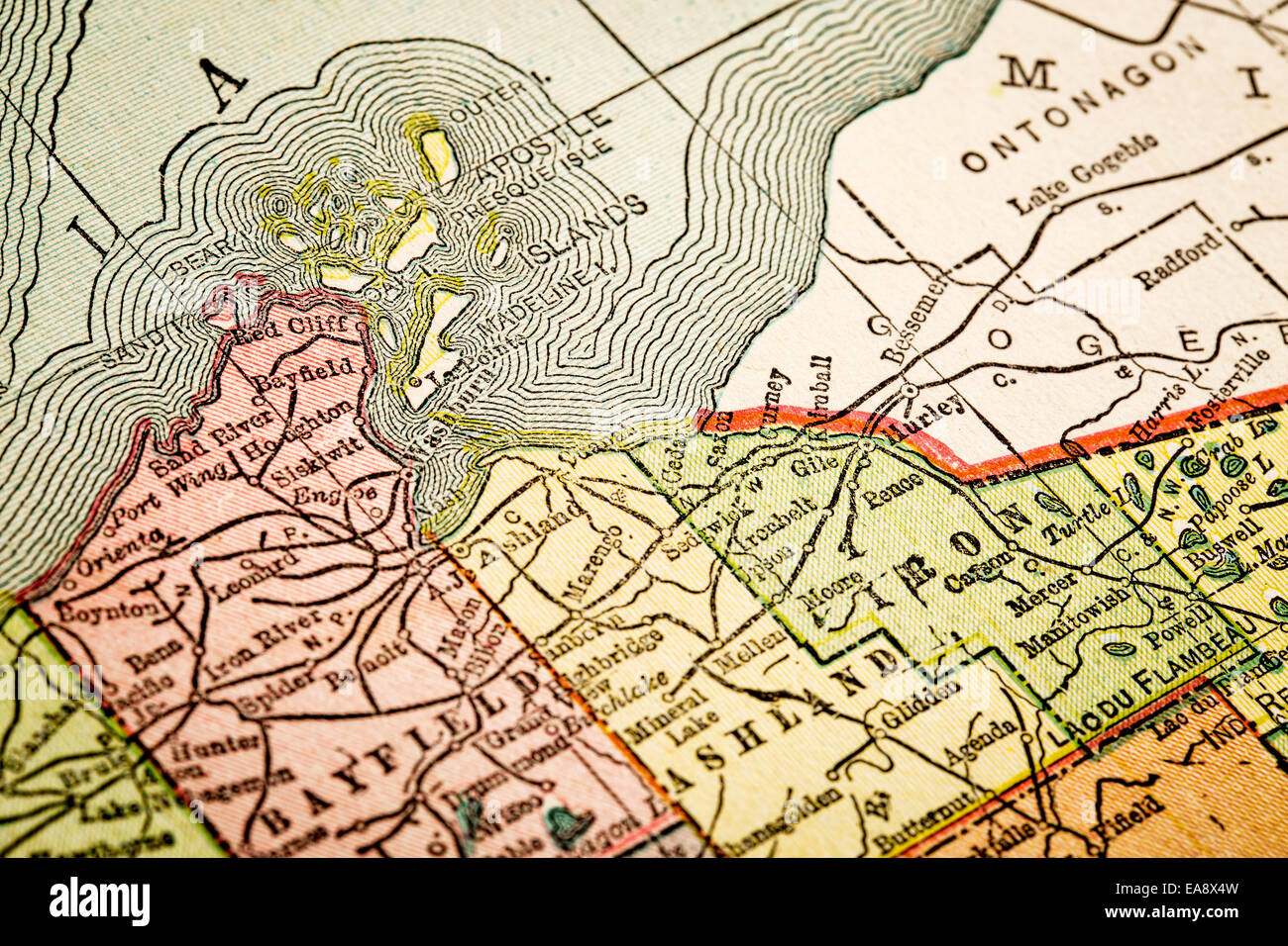 Îles Apostle, lac Supérieur et du nord Wisconsin sur vintage Années 1920 map, selective focus Banque D'Images