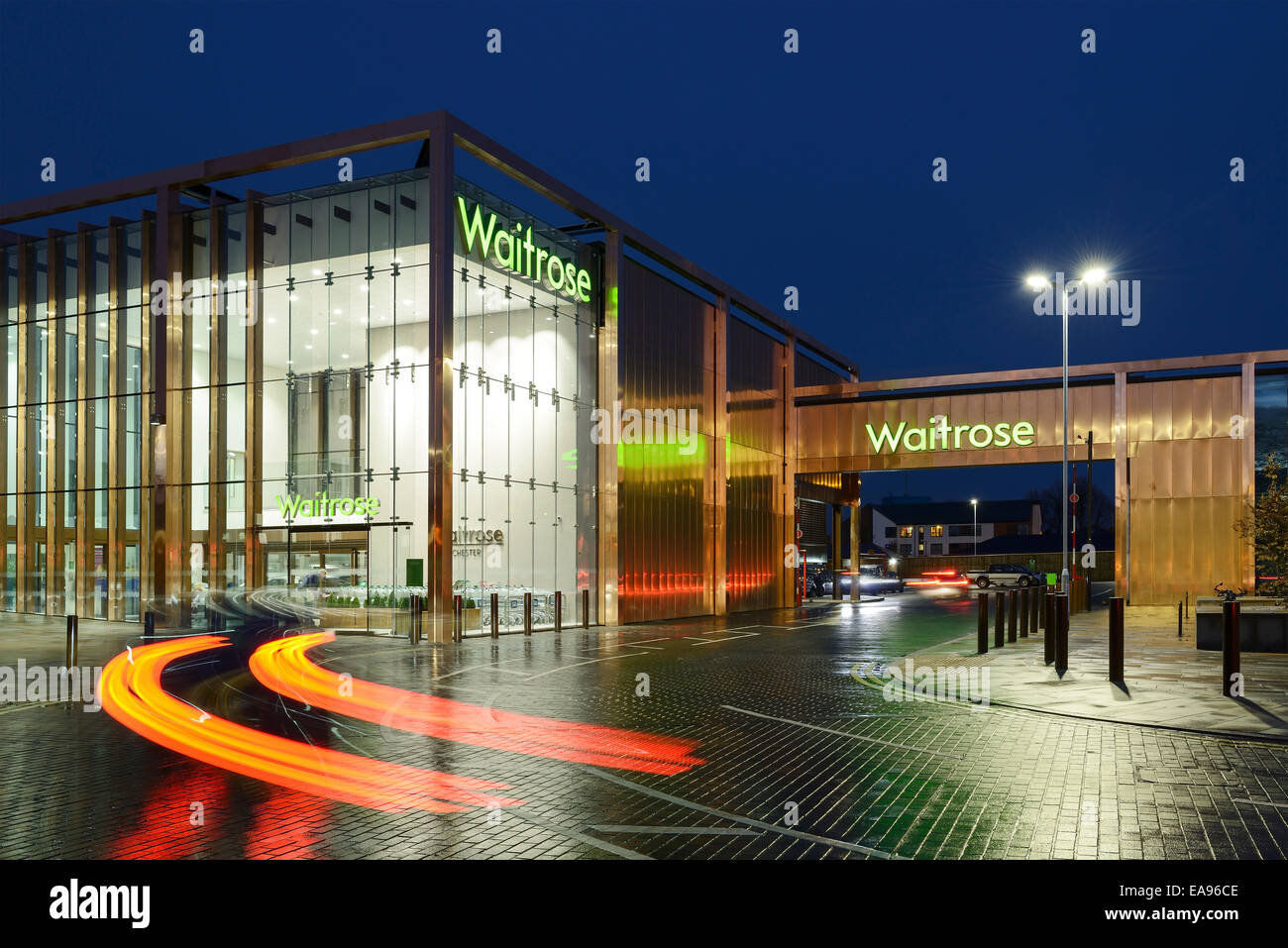 L'entrée principale du supermarché Waitrose à Chester UK Banque D'Images