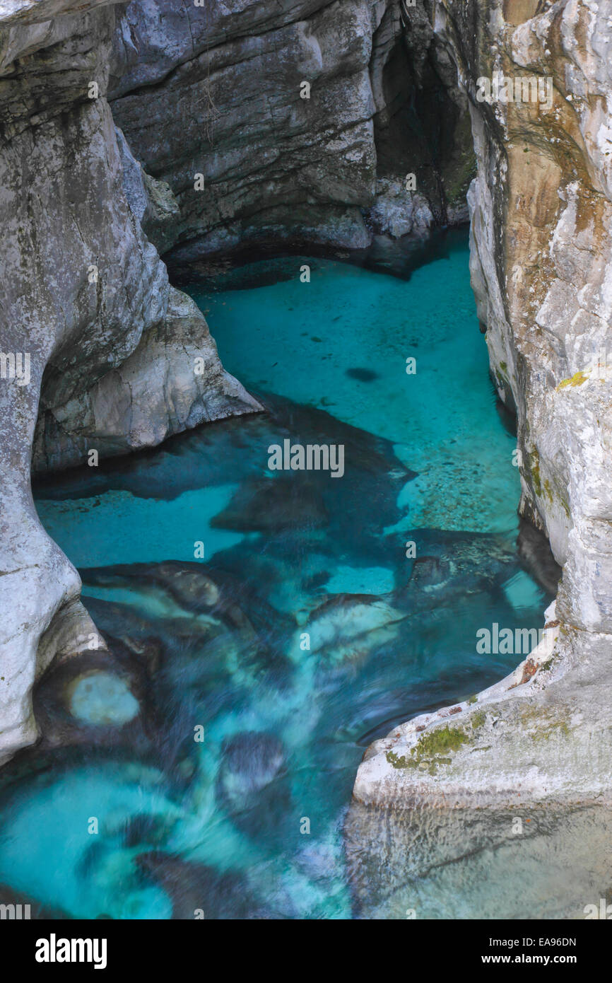 Canyon de la rivière Soca en Slovénie Banque D'Images