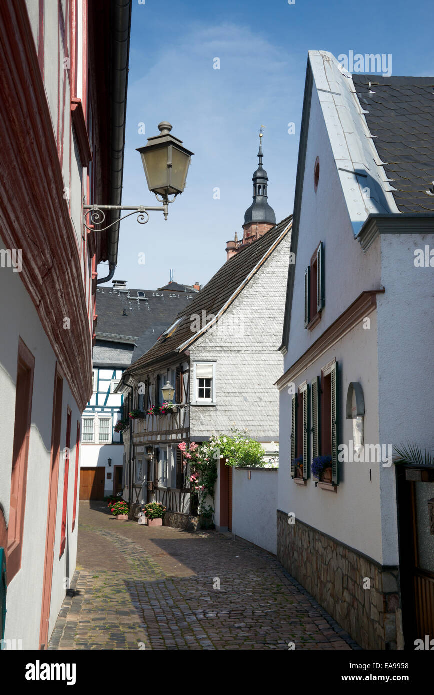 Rue pavée en pierre vieux centre-ville Eltville Allemagne Hesse rhénane Banque D'Images