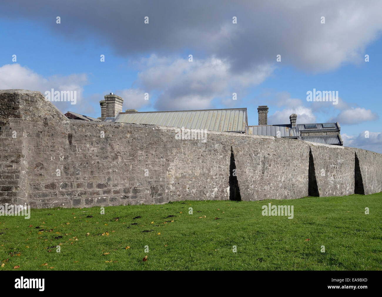 Le mur extérieur à la prison de Dartmoor à Princetown, Devon, UK Banque D'Images