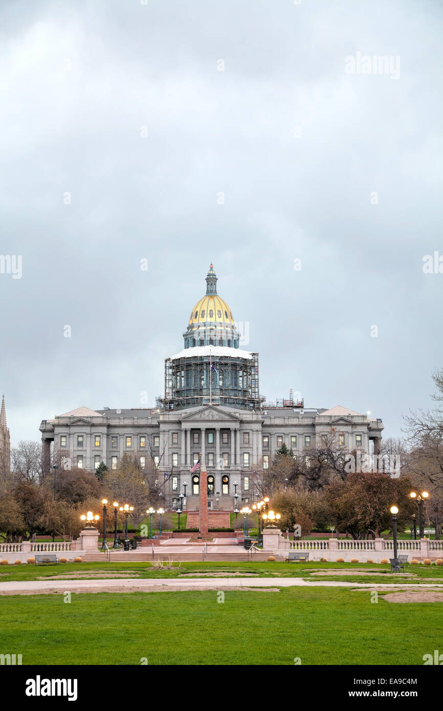 Colorado State Capitol building à Denver dans la soirée Banque D'Images