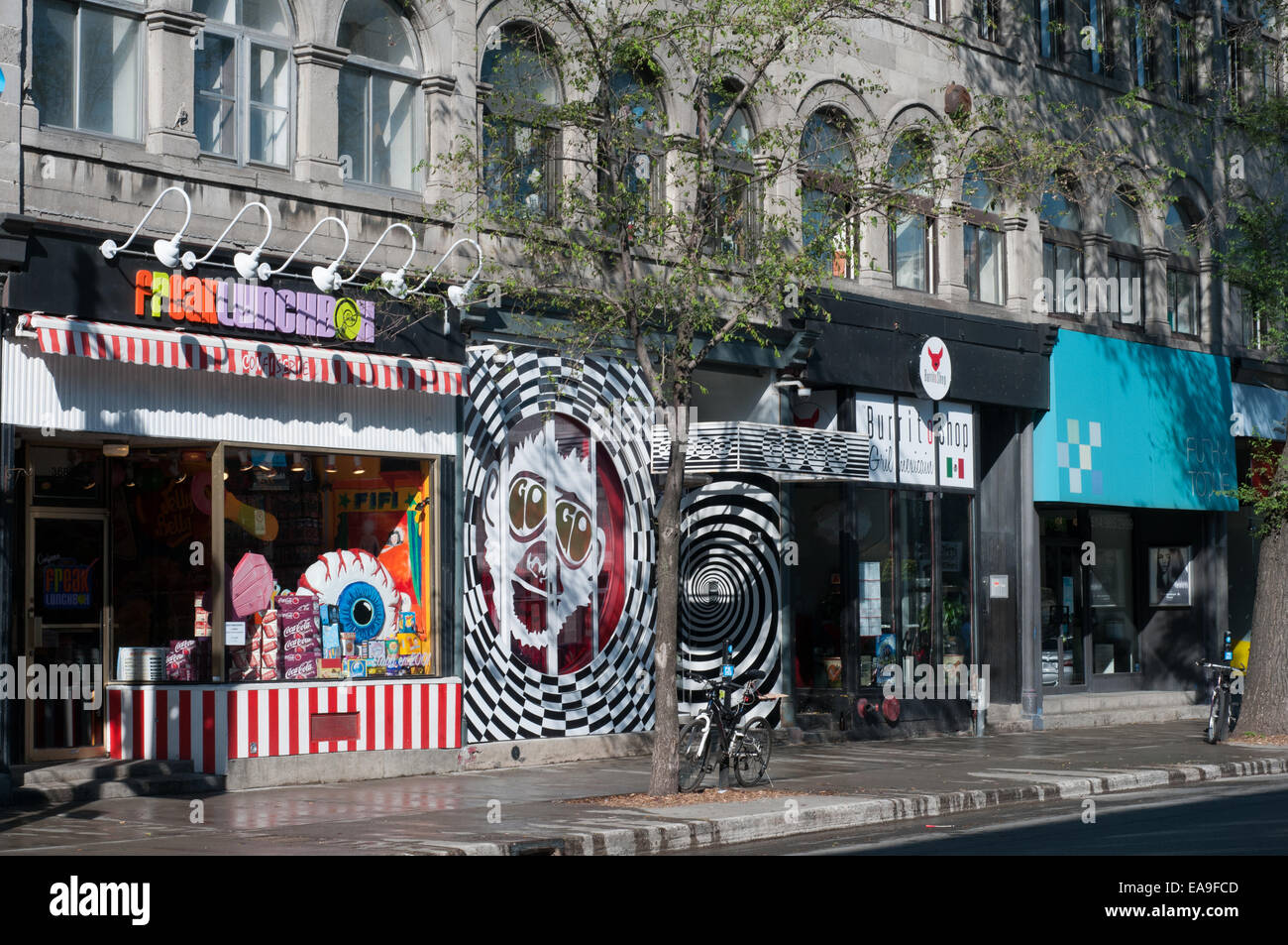 Boulevard st laurent Banque de photographies et d images a haute resolution Alamy